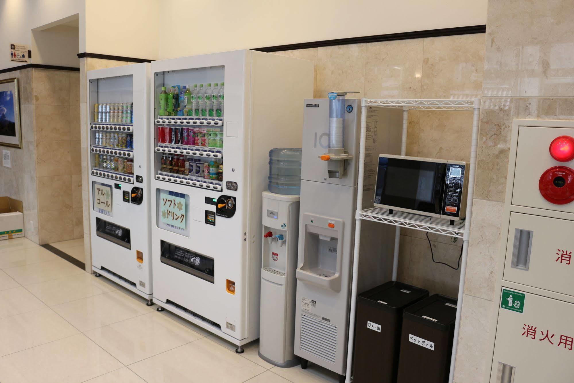 Toyoko Inn Hokkaido Sapporo-Eki Minami-Guchi Ngoại thất bức ảnh